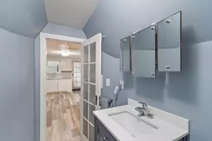 164 W Main St, Dudley, MA 01571 - Photo 31