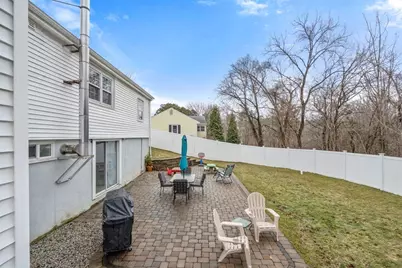 14 Mitchell Street, Southborough, MA 01772 - Photo 29