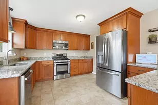 5 Jackson Dr, Walpole, MA 02071 - Photo 7