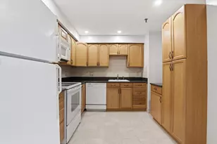 376 Ocean Ave, Revere, MA 02151 - Photo 11