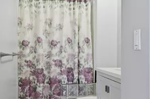 376 Ocean Ave, Revere, MA 02151 - Photo 23