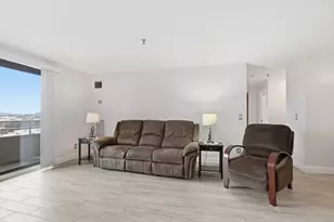 376 Ocean Ave, Revere, MA 02151 - Photo 9