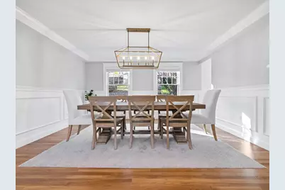 25 Falmouth Rd, Arlington, MA 02474 - Photo 3