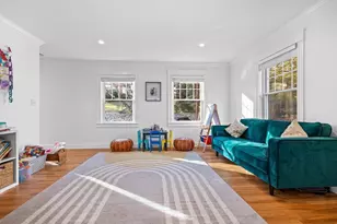 25 Falmouth Rd, Arlington, MA 02474 - Photo 19