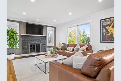 25 Falmouth Rd, Arlington, MA 02474 - Photo 15