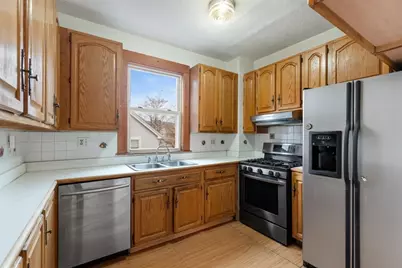 128 Franklin St, Lynn, MA 01902 - Photo 3