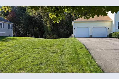 76 Karen's Way, Raynham, MA 02767 - Photo 3