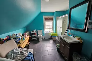 1110 River St, Boston, MA 02136 - Photo 9