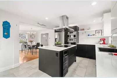 5 Summer St, Newton, MA 02464 - Photo 11