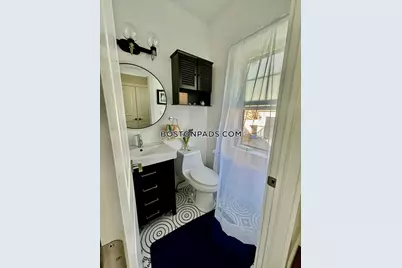 7 Webster #1, Somerville, MA 02145 - Photo 23