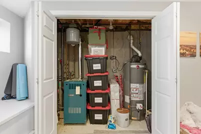 9 Hermon Rd, Lynn, MA 01904 - Photo 19