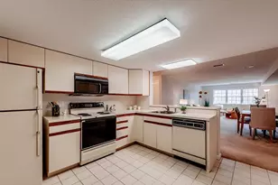 37 Weatherly Dr, Salem, MA 01970 - Photo 7