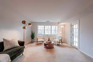 37 Weatherly Dr, Salem, MA 01970 - Photo 3