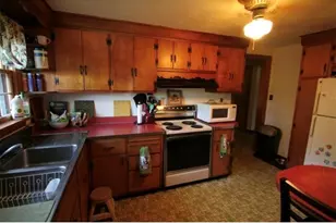 211 Russell St, Hadley, MA 01035 - Photo 7