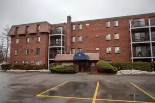 5 Washington St, Reading, MA 01867 - Photo 1