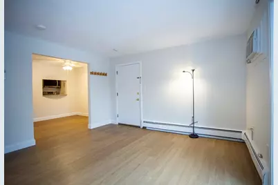 5 Washington St #C9, Reading, MA 01867 - Photo 5