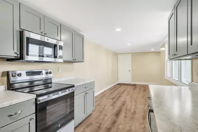 708-710 Central St, Lowell, MA 01852 - Photo 11