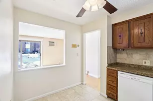 141 Essex St, Saugus, MA 01906 - Photo 13