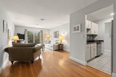 44 Loomis St #309, Malden, MA 02148 - Photo 5