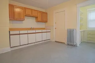 75-77 Sycamore St, Springfield, MA 01109 - Photo 3