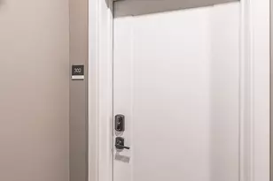 71 Border St, Boston, MA 02128 - Photo 5