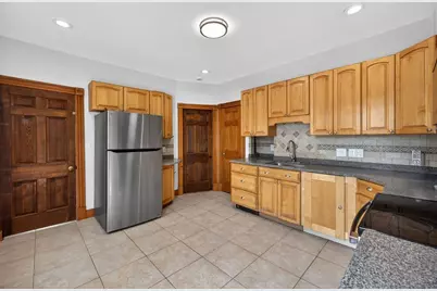 15 Hayden St, Marlborough, MA 01752 - Photo 17