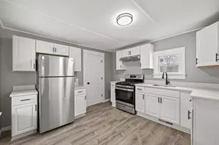 1 Noble Pl, Adams, MA 01220 - Photo 1