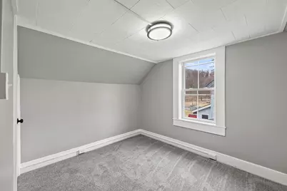 1 Noble Pl, Adams, MA 01220 - Photo 29