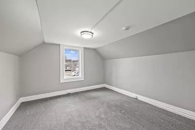 1 Noble Pl, Adams, MA 01220 - Photo 27