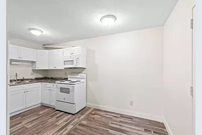 15 Chapel Hill Dr #1, Plymouth, MA 02360 - Photo 3