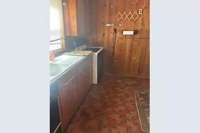 42 Fisher St, Medway, MA 02053 - Photo 5