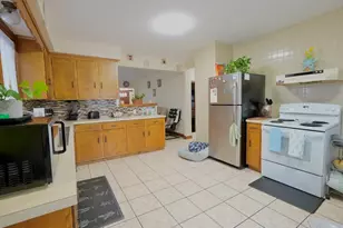 462 American Legion Hwy, Revere, MA 02151 - Photo 13