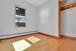 11 Carpenter St, Boston, MA 02127 - Photo 15