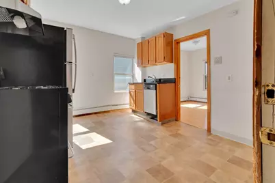 11 Carpenter St #3, Boston, MA 02127 - Photo 3