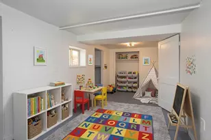 36 Daniel St, Springfield, MA 01151 - Photo 31