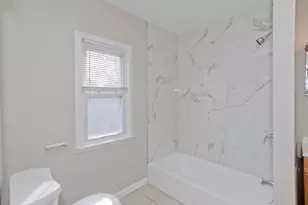 36 Daniel St, Springfield, MA 01151 - Photo 17