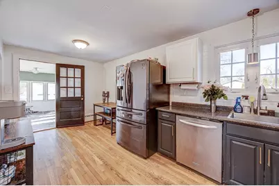 707 Hathaway Rd, New Bedford, MA 02740 - Photo 7