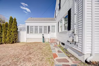 707 Hathaway Rd, New Bedford, MA 02740 - Photo 3