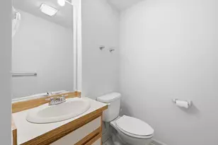 551 Hildreth St, Dracut, MA 01826 - Photo 5