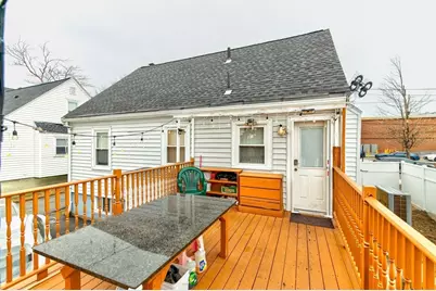 107 Fayette St, Quincy, MA 02171 - Photo 33
