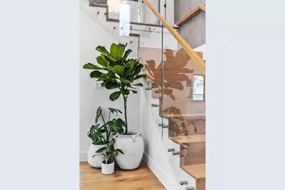 45 Rowena Rd, Newton, MA 02459 - Photo 3