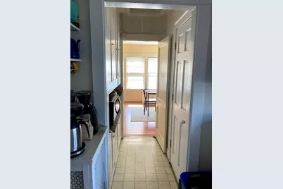 36 Beaconsfield Rd #2, Brookline, MA 02445 - Photo 5