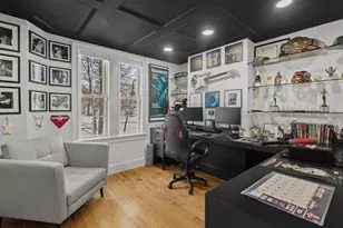 880 Summer St, Lynnfield, MA 01940 - Photo 13