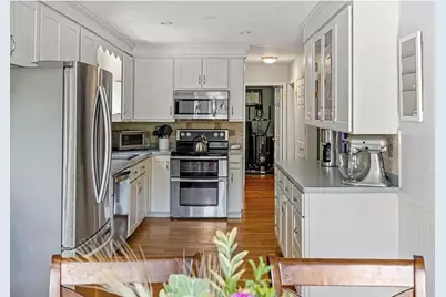 14 Hoover Rd, Northborough, MA 01532 - Photo 7