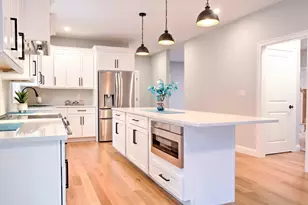 344B Hampshire Rd, Methuen, MA 01844 - Photo 9