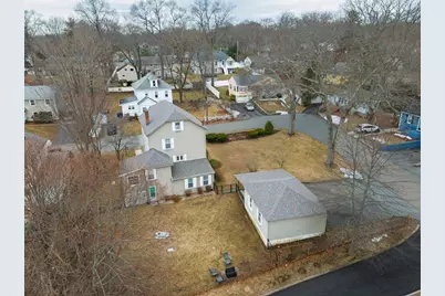 47 W Walnut St, Milford, MA 01757 - Photo 35