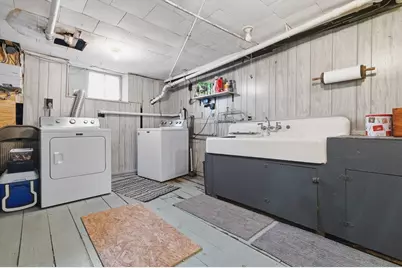 47 W Walnut St, Milford, MA 01757 - Photo 27