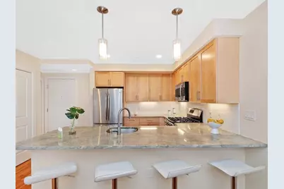 321 Hammond Pond Pkwy #106, Brookline, MA 02467 - Photo 7