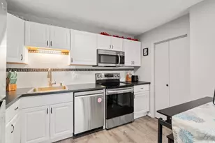 8 Lafayette Park, Lynn, MA 01902 - Photo 7