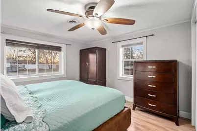 241 Mendon Rd, Attleboro, MA 02703 - Photo 15